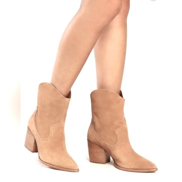 NWT Schulz  Tessie Block Heel Suede Western Boots in Nude NWT 8.5 - Picture 1 of 11